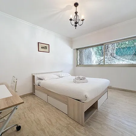 130m2 Terrasses, Jardin, 4chambres, Climatisation Cannes