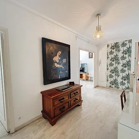 דירה 130m2 Terrasses, Jardin, 4chambres, Climatisation קאן